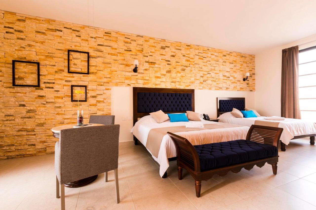 Hotel Los Frailes Valladolid  Extérieur photo